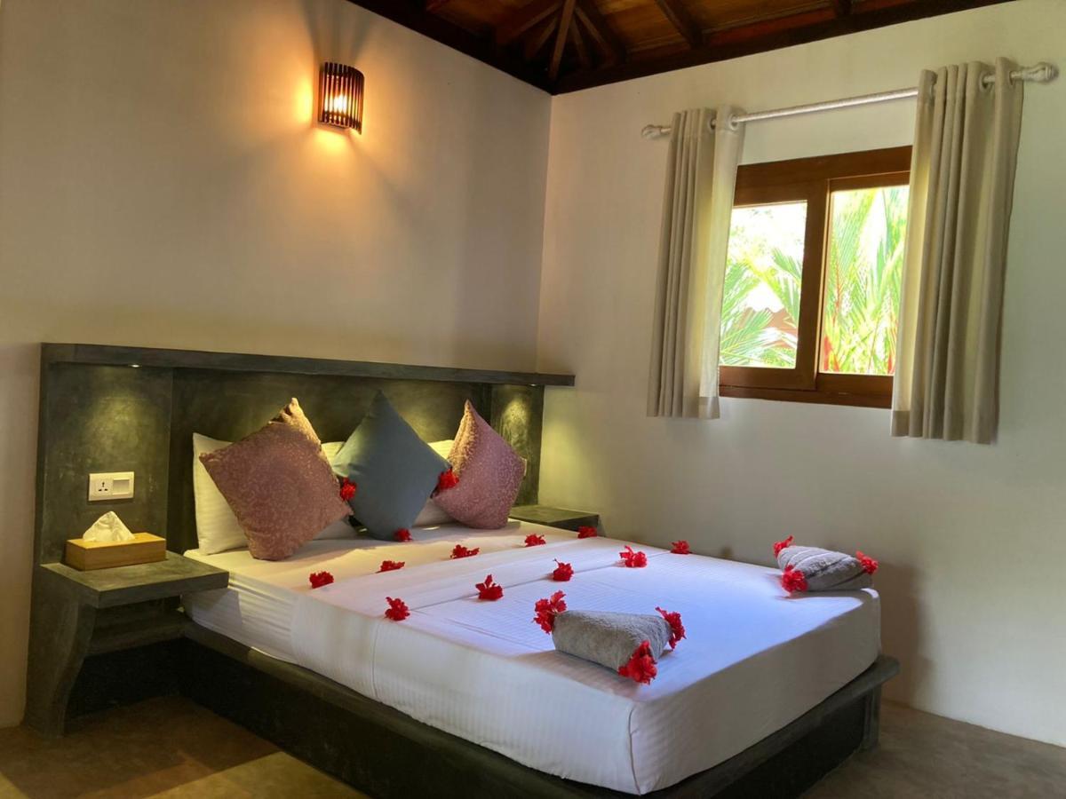 Avalon Village Resort Induruwa Bagian luar foto