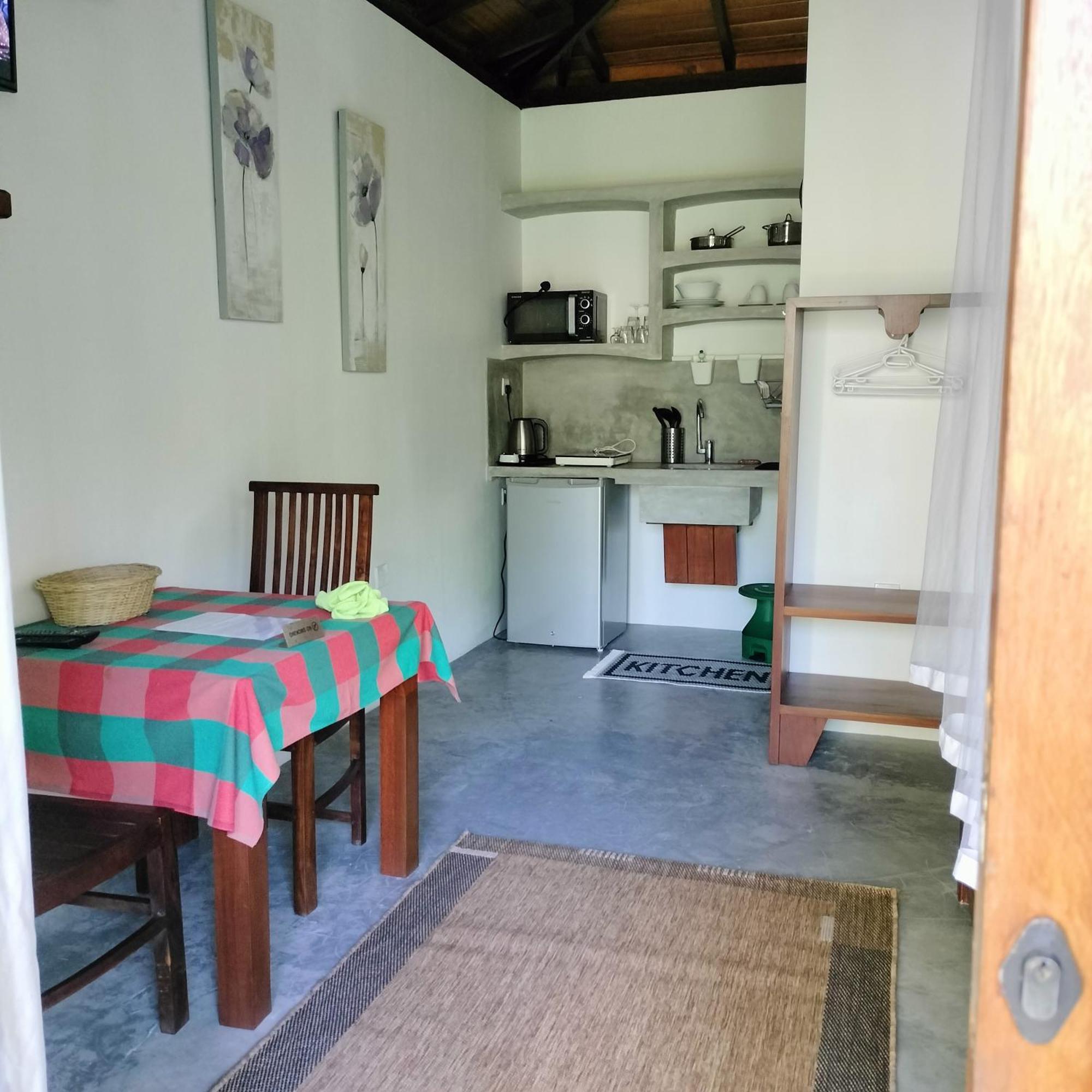Avalon Village Resort Induruwa Bagian luar foto
