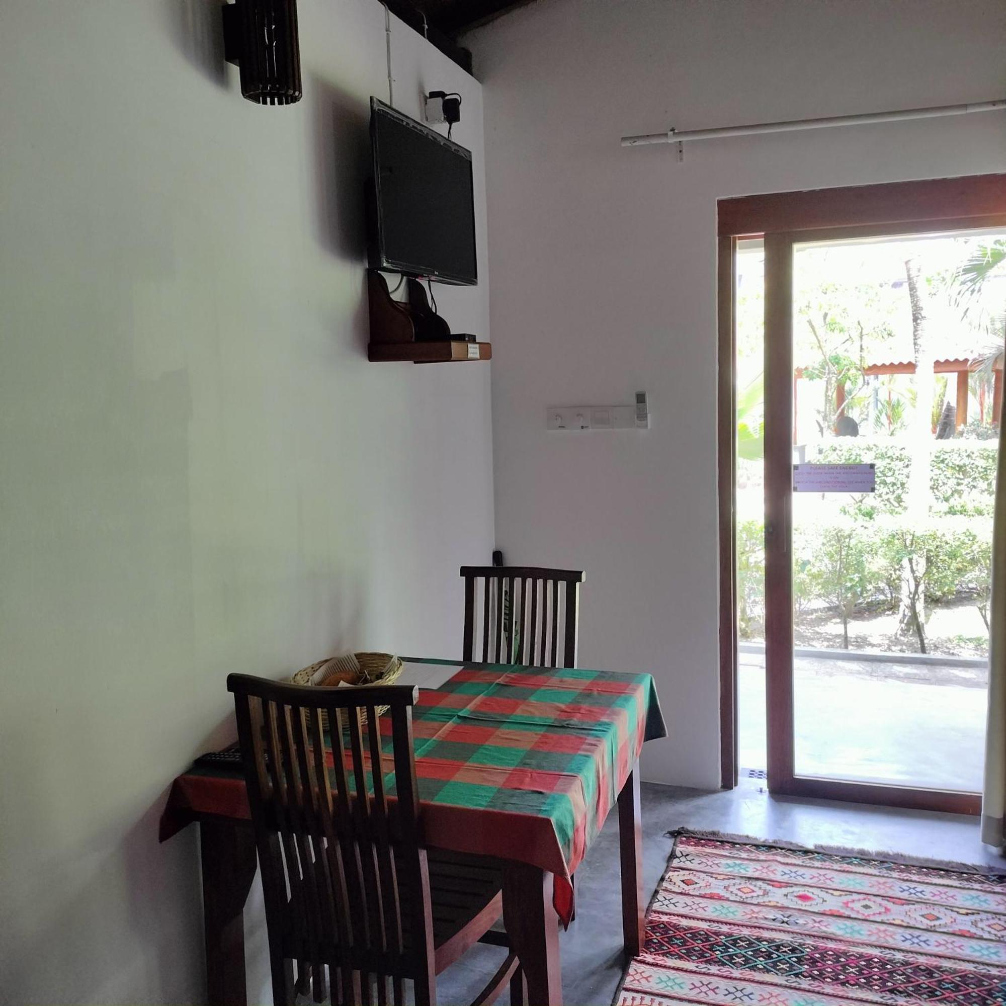 Avalon Village Resort Induruwa Bagian luar foto