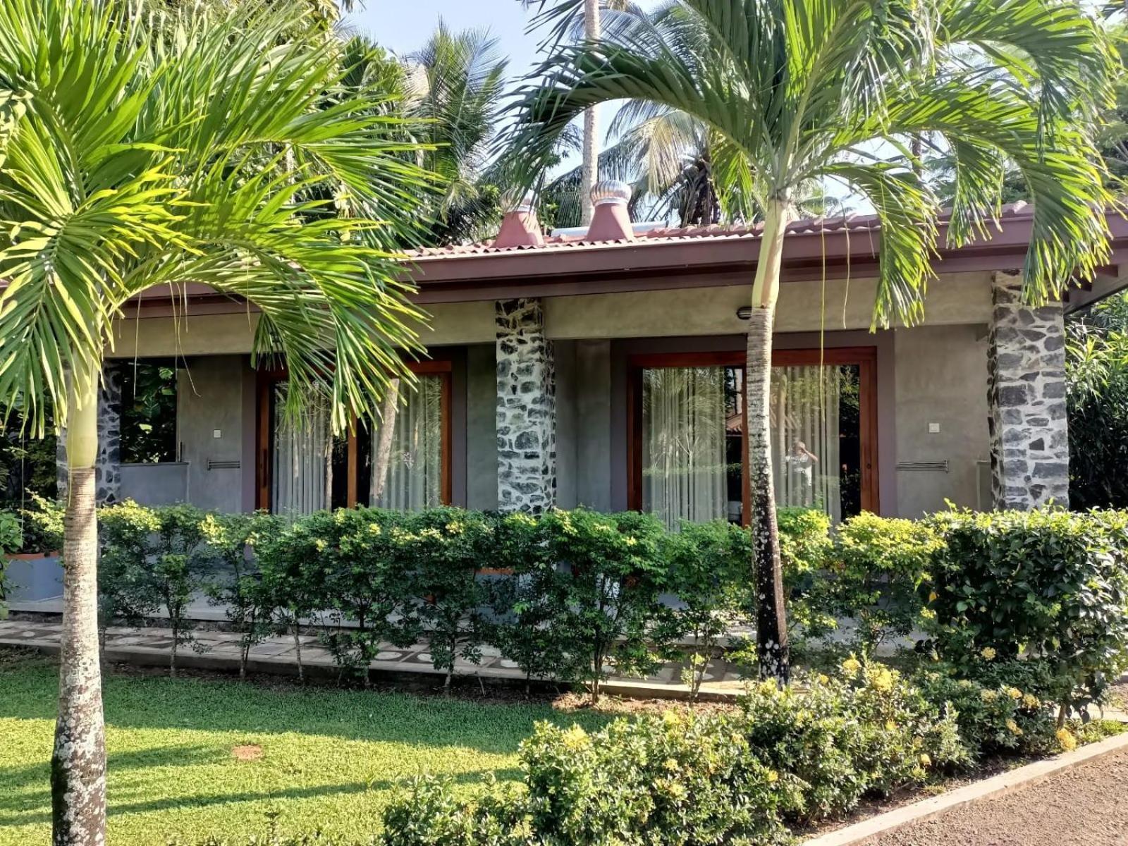 Avalon Village Resort Induruwa Bagian luar foto