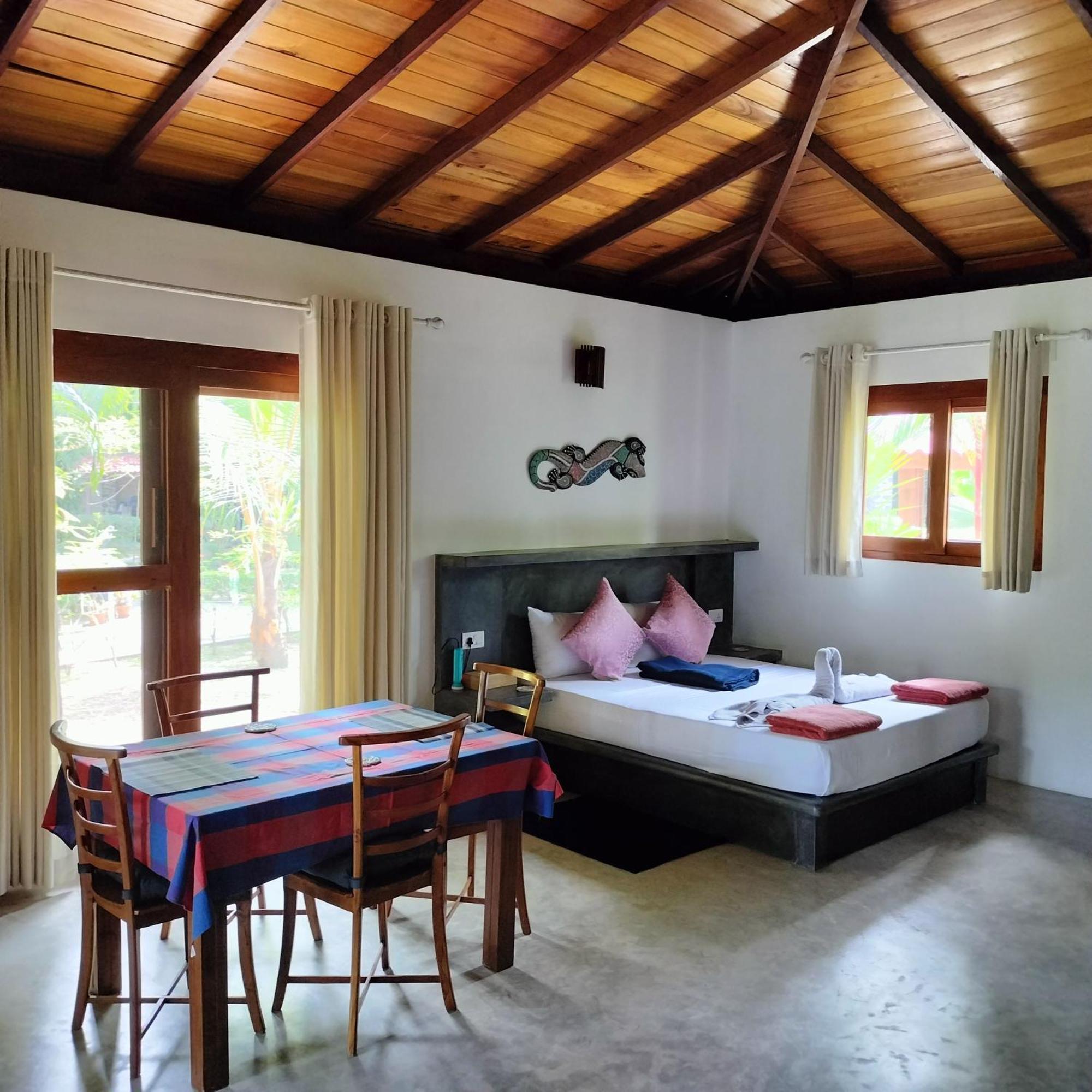 Avalon Village Resort Induruwa Bagian luar foto