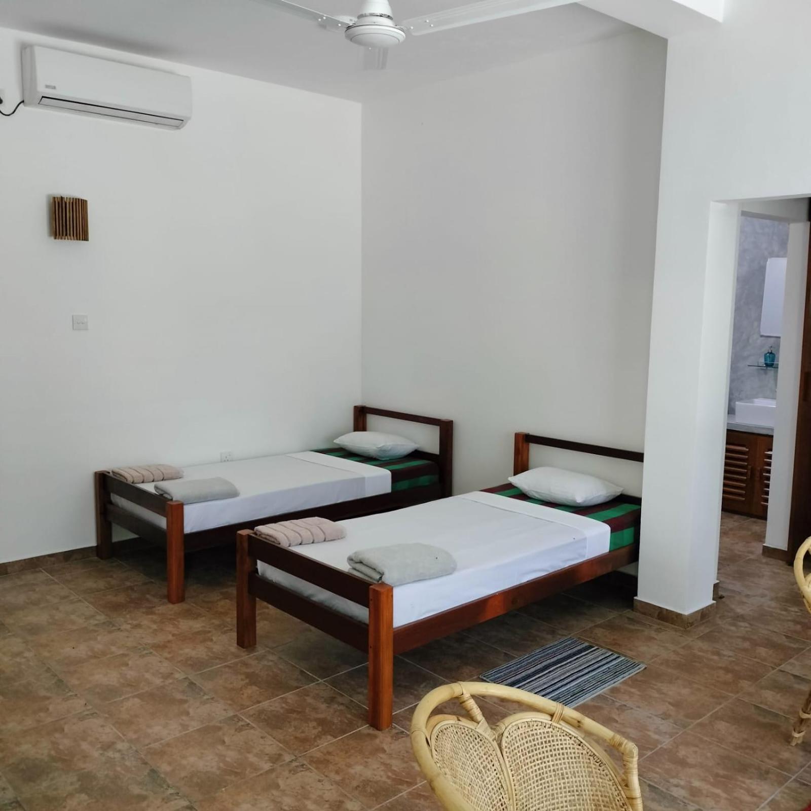 Avalon Village Resort Induruwa Bagian luar foto